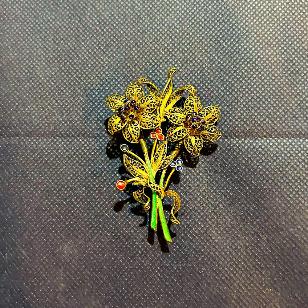 Vintage Flower Brooch